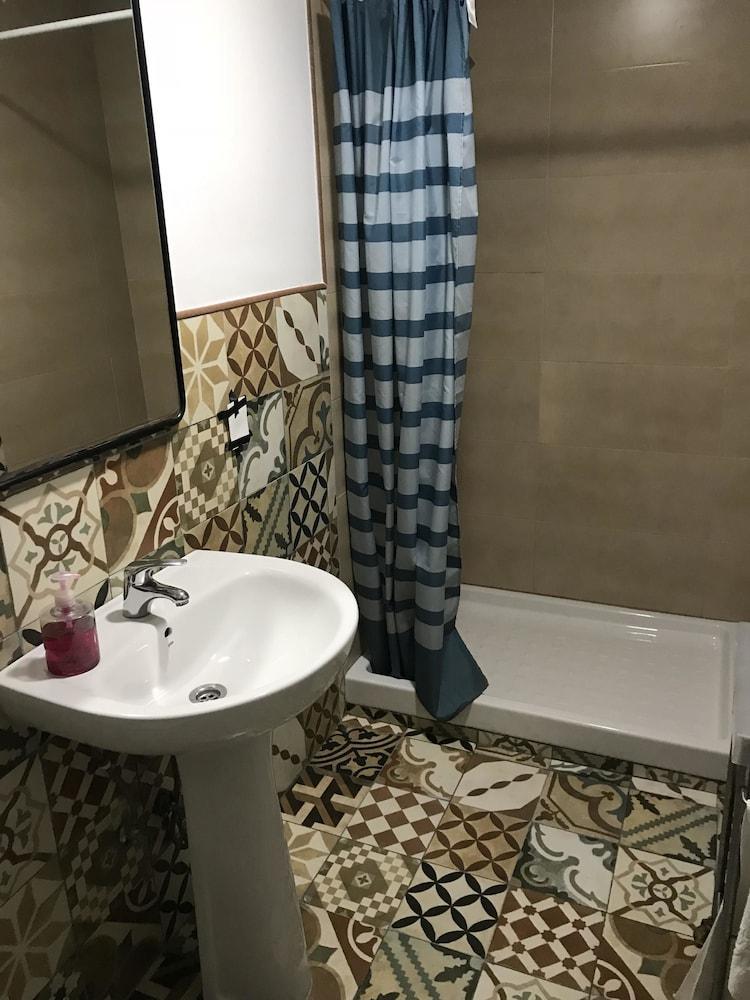 De Cadiz Cadi Hostel 외부 사진